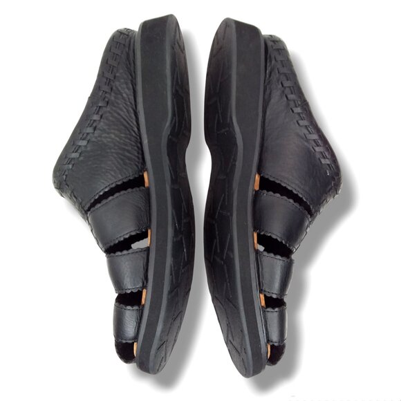 Sandals_&_Flip_Flops